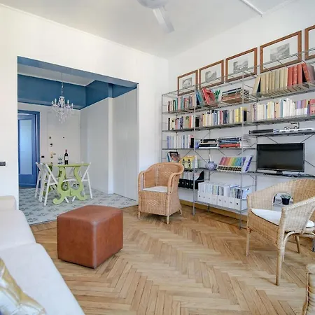 Apartment 14 - By House Of Travelers - *