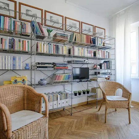 Apartment 14 - By House Of Travelers -